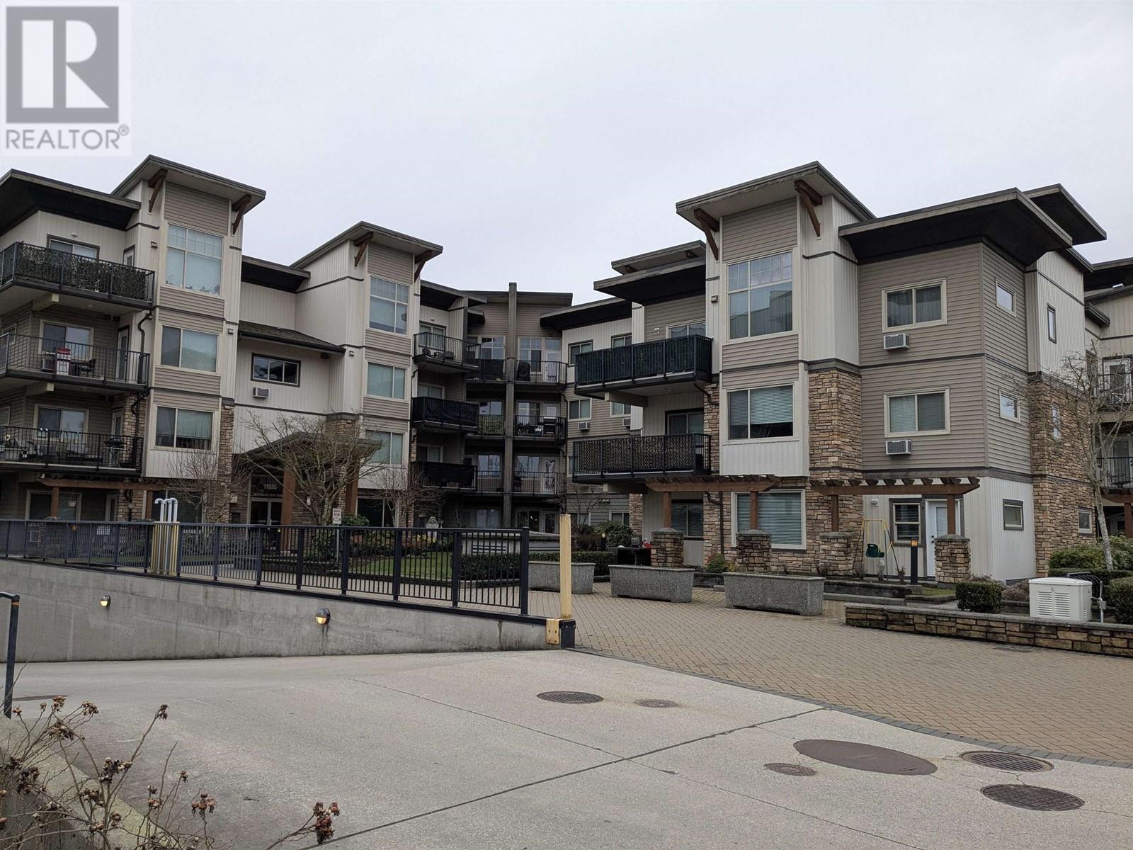 306 11935 Burnett Street, Maple Ridge