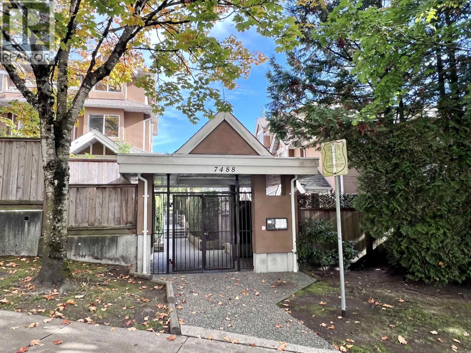 11 7488 Salisbury Avenue, Burnaby