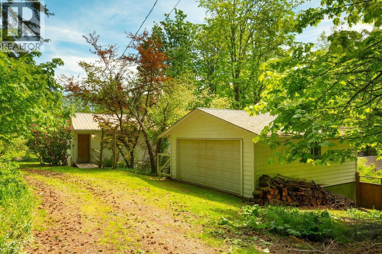 508 Collins Road, Bowen Island