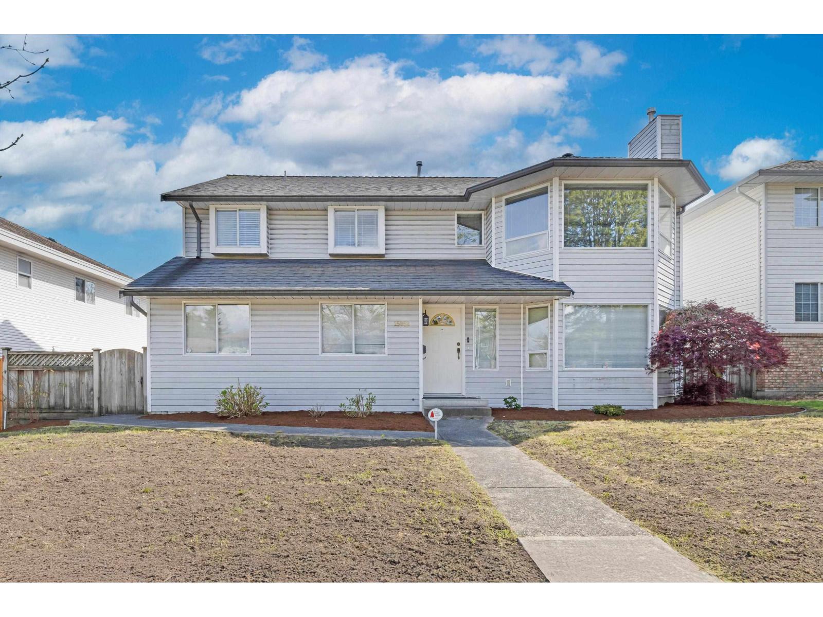 15852 100 Avenue, Surrey