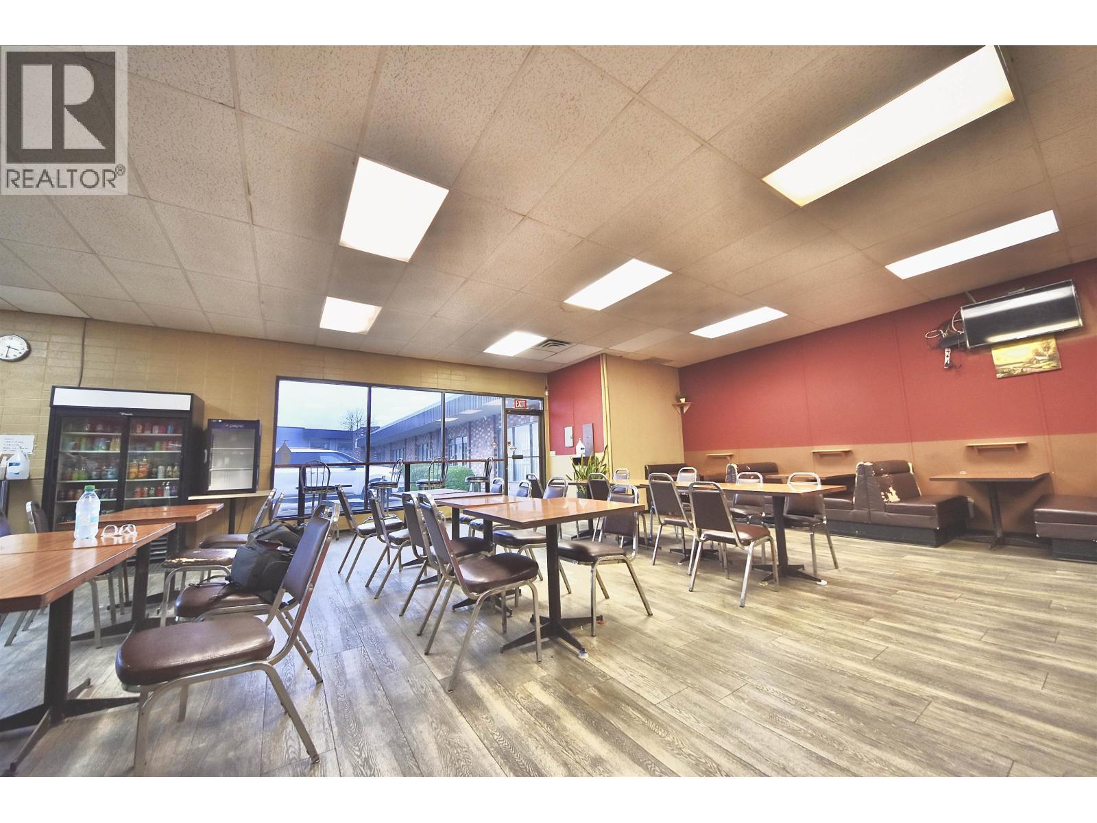 31-33 7621 Vantage Highway, Delta