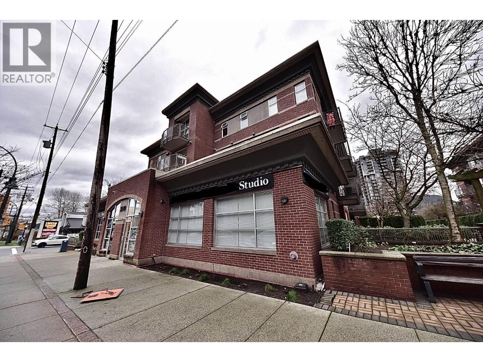 3246 St Johns Street, Port Moody