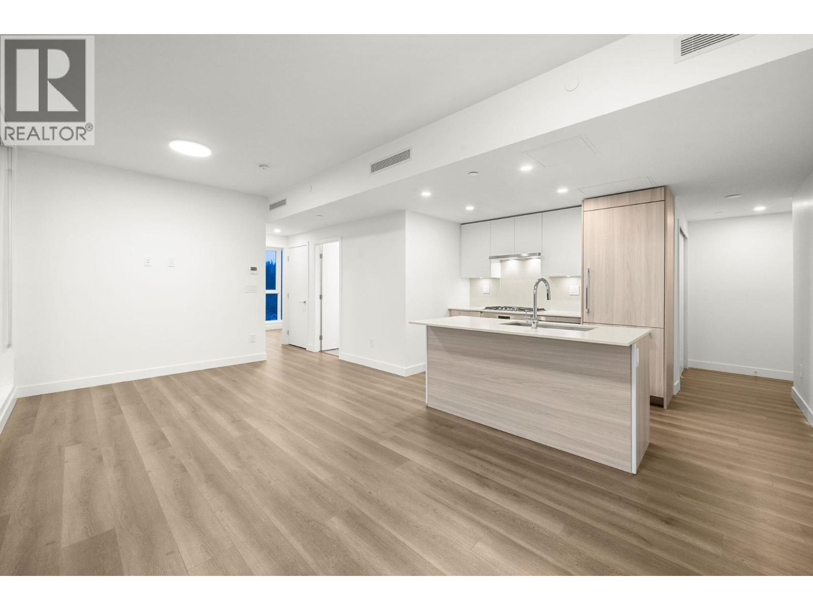 1106 901 Lougheed Highway, Coquitlam