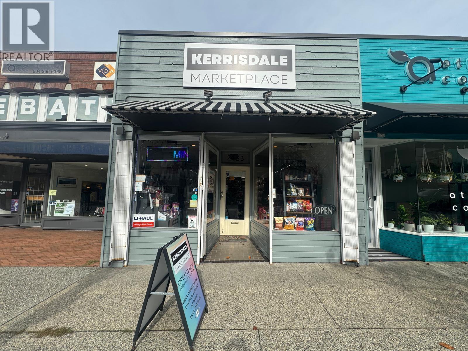 2433 W 41ST Avenue, Vancouver