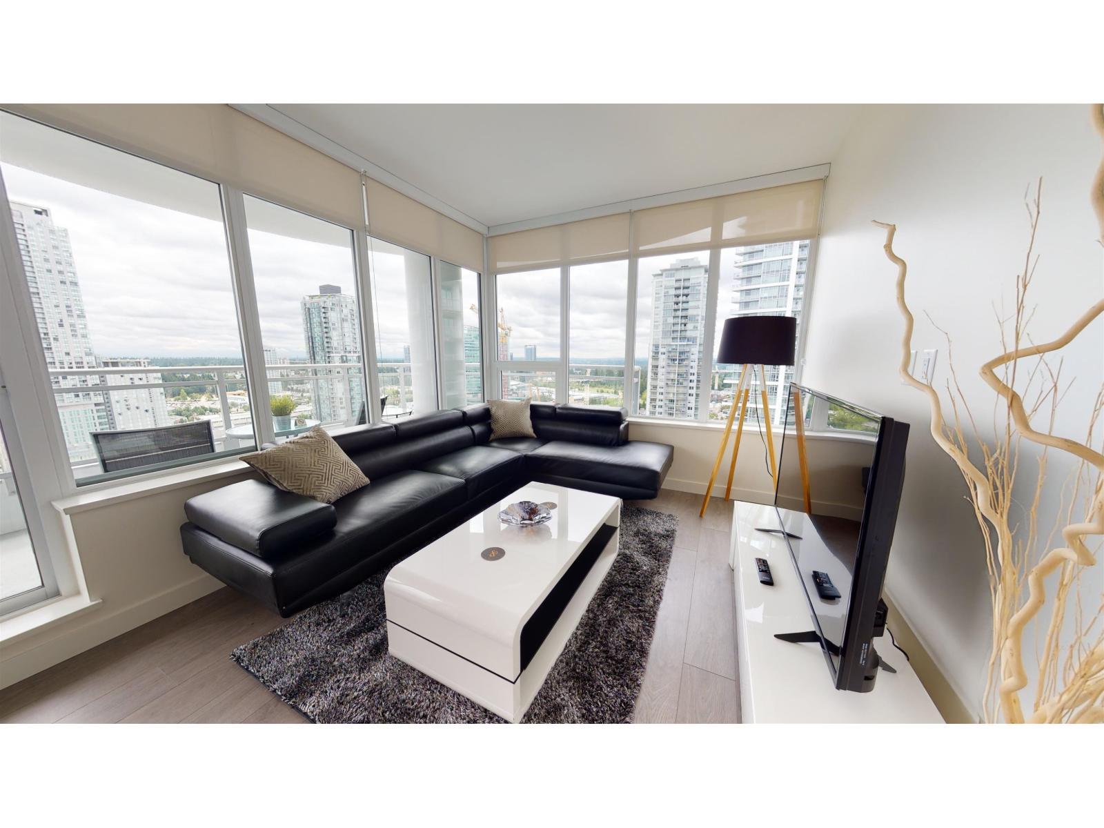 2405 13318 104TH Avenue, Surrey