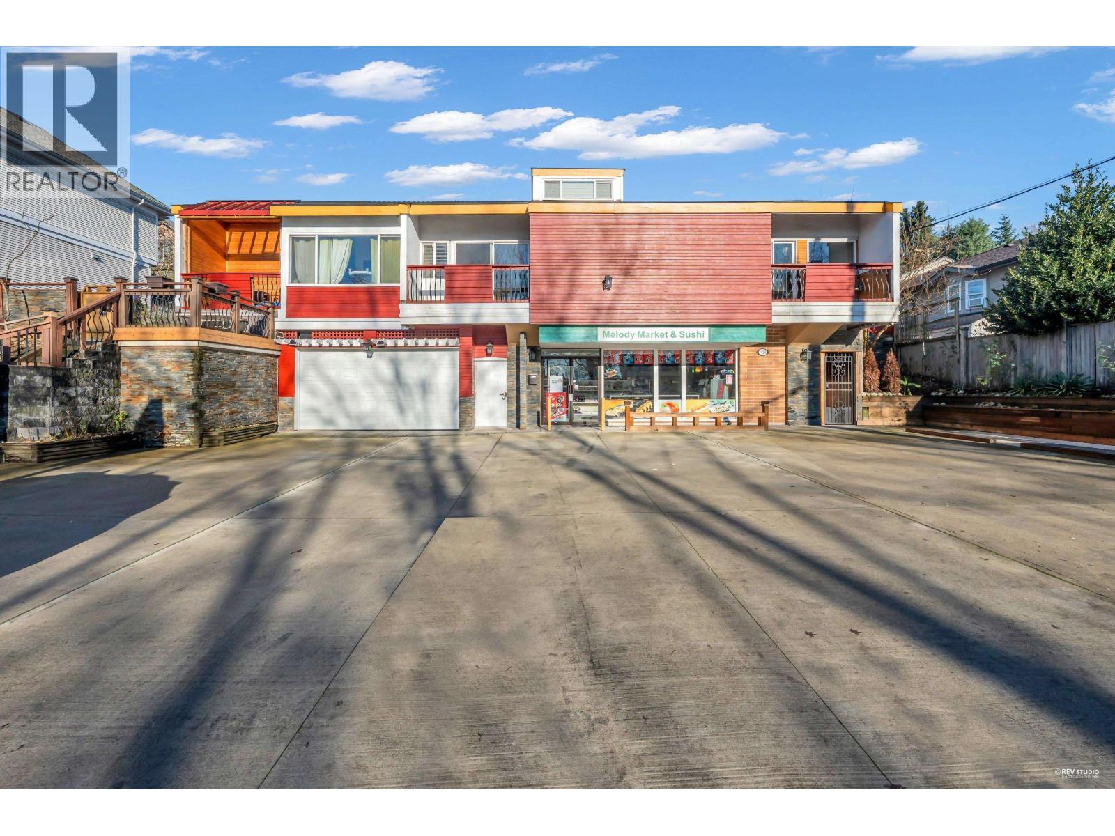 1429 Brunette Avenue, Coquitlam