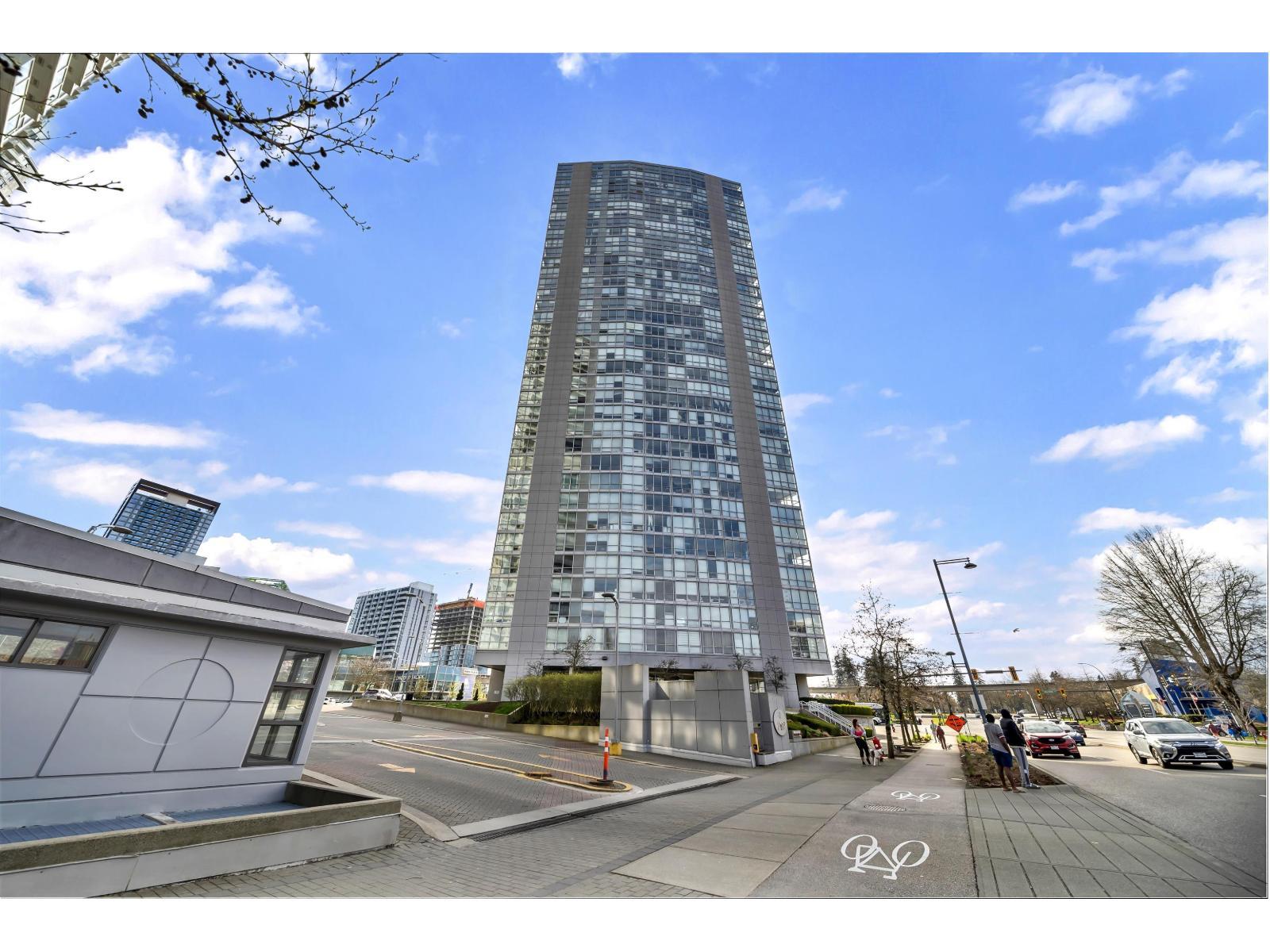 3306 13618 100 Avenue, Surrey