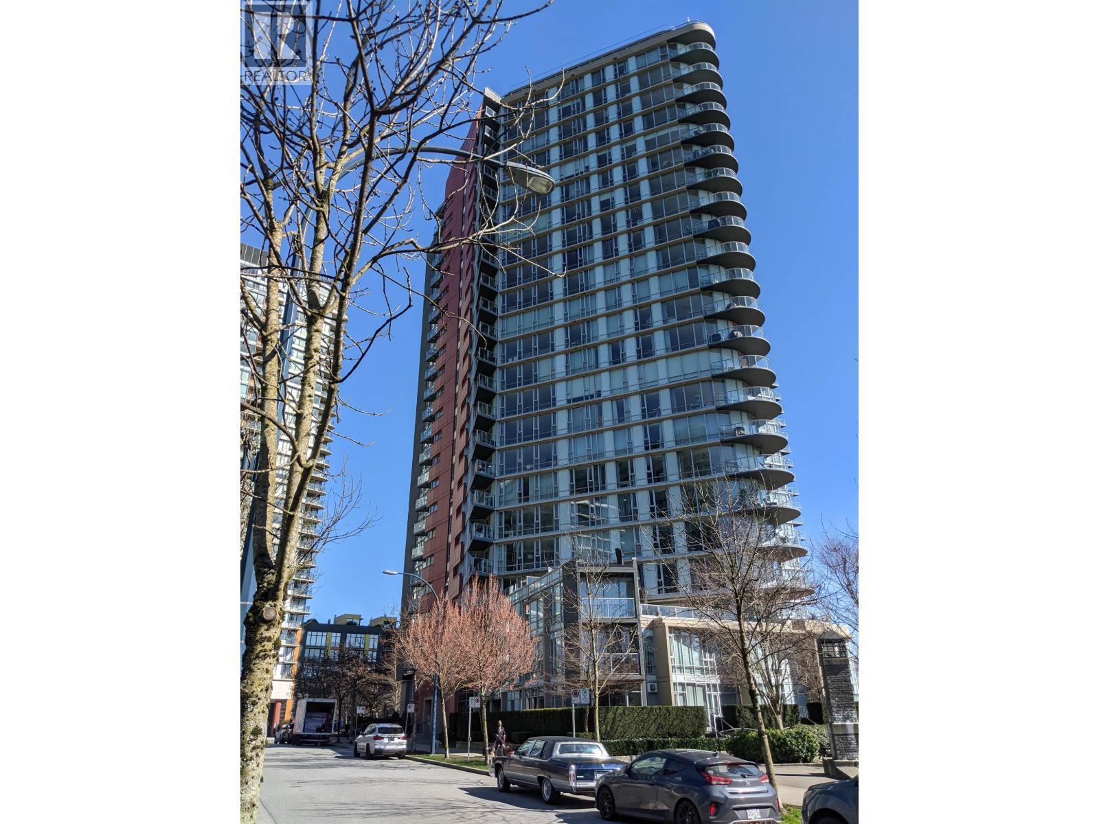 2305 918 Cooperage Way, Vancouver