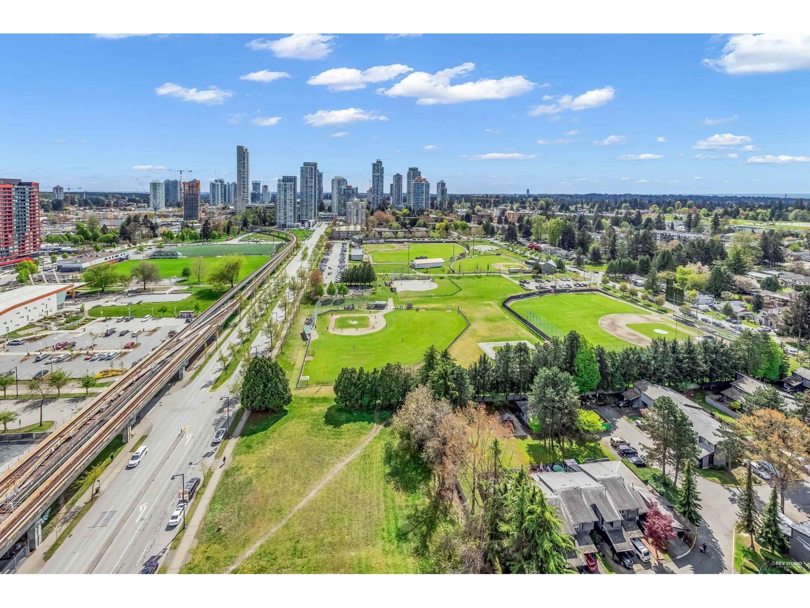 2404 10777 University Drive, Surrey
