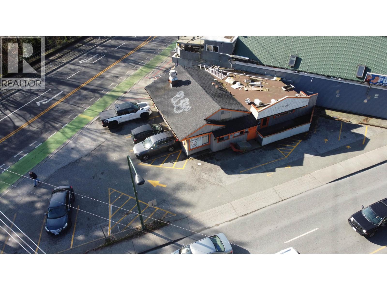 657 W 3RD Street, North Vancouver