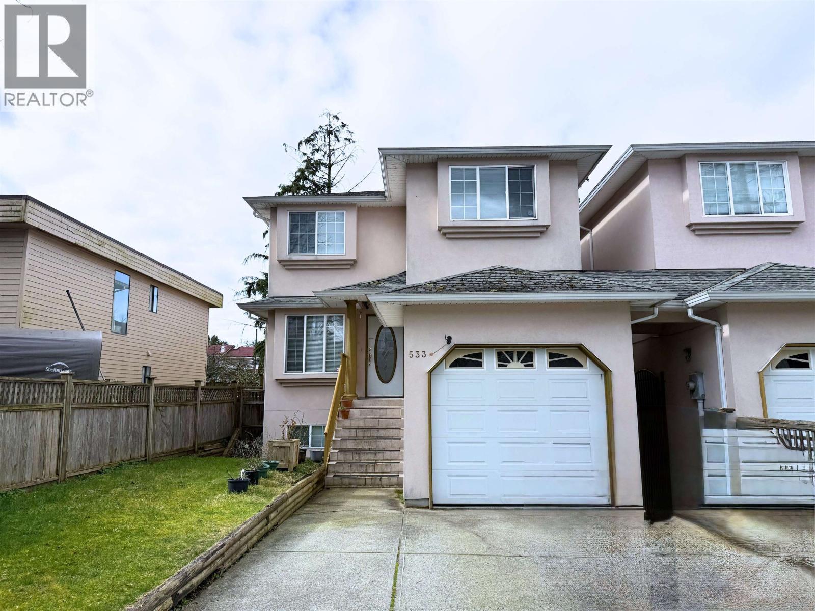 533 Clare Avenue, Burnaby