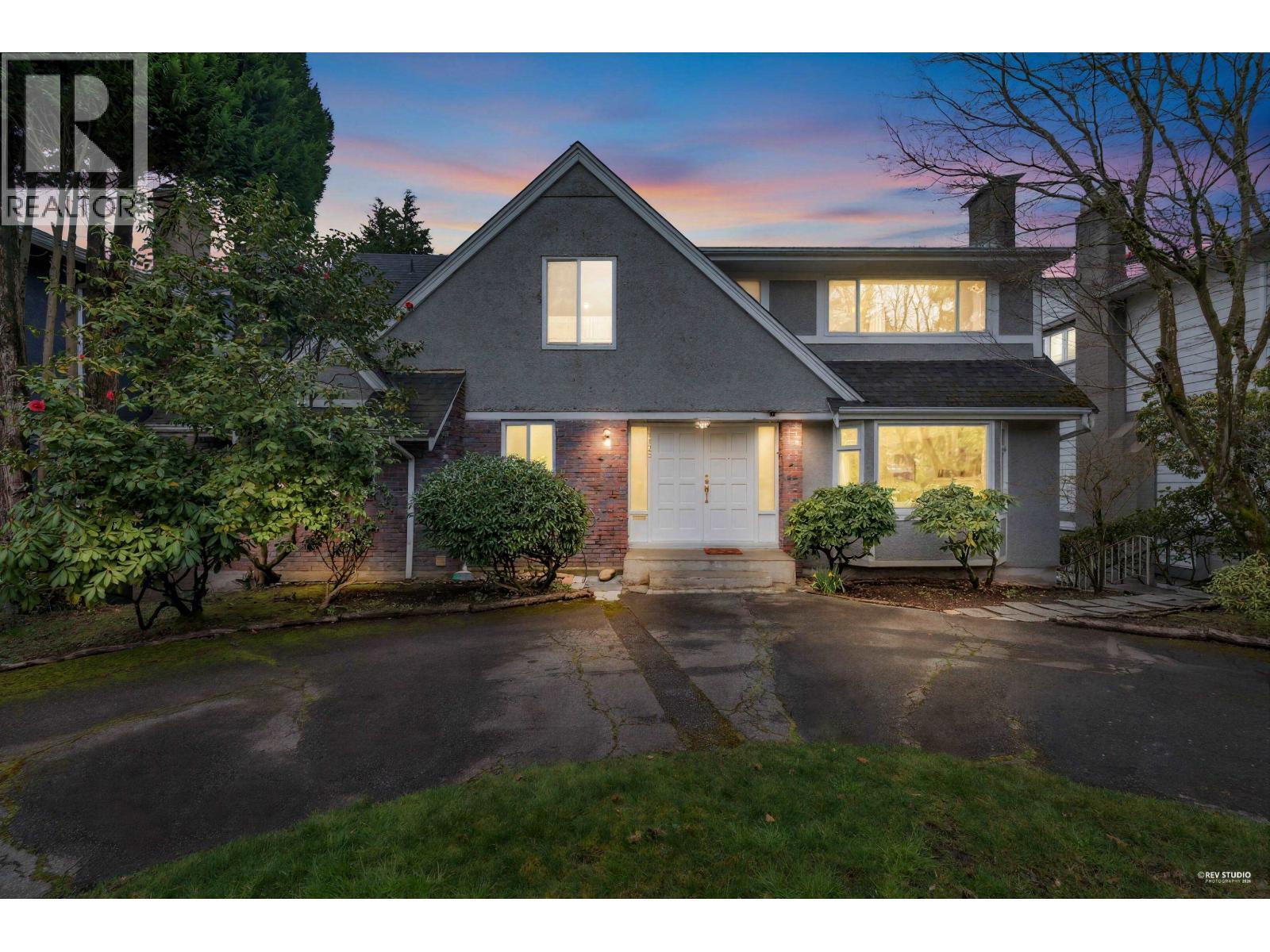 4425 Maple Street, Vancouver