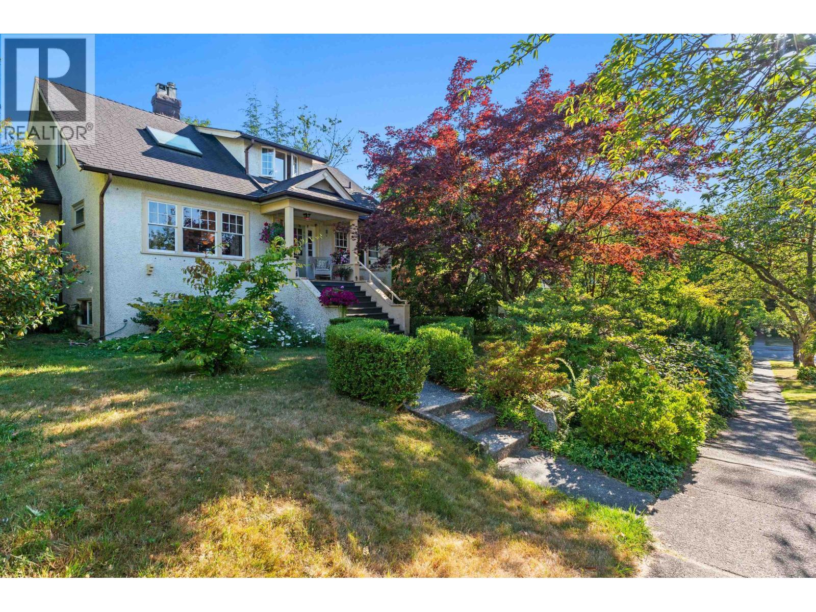 4278 W 12TH Avenue, Vancouver