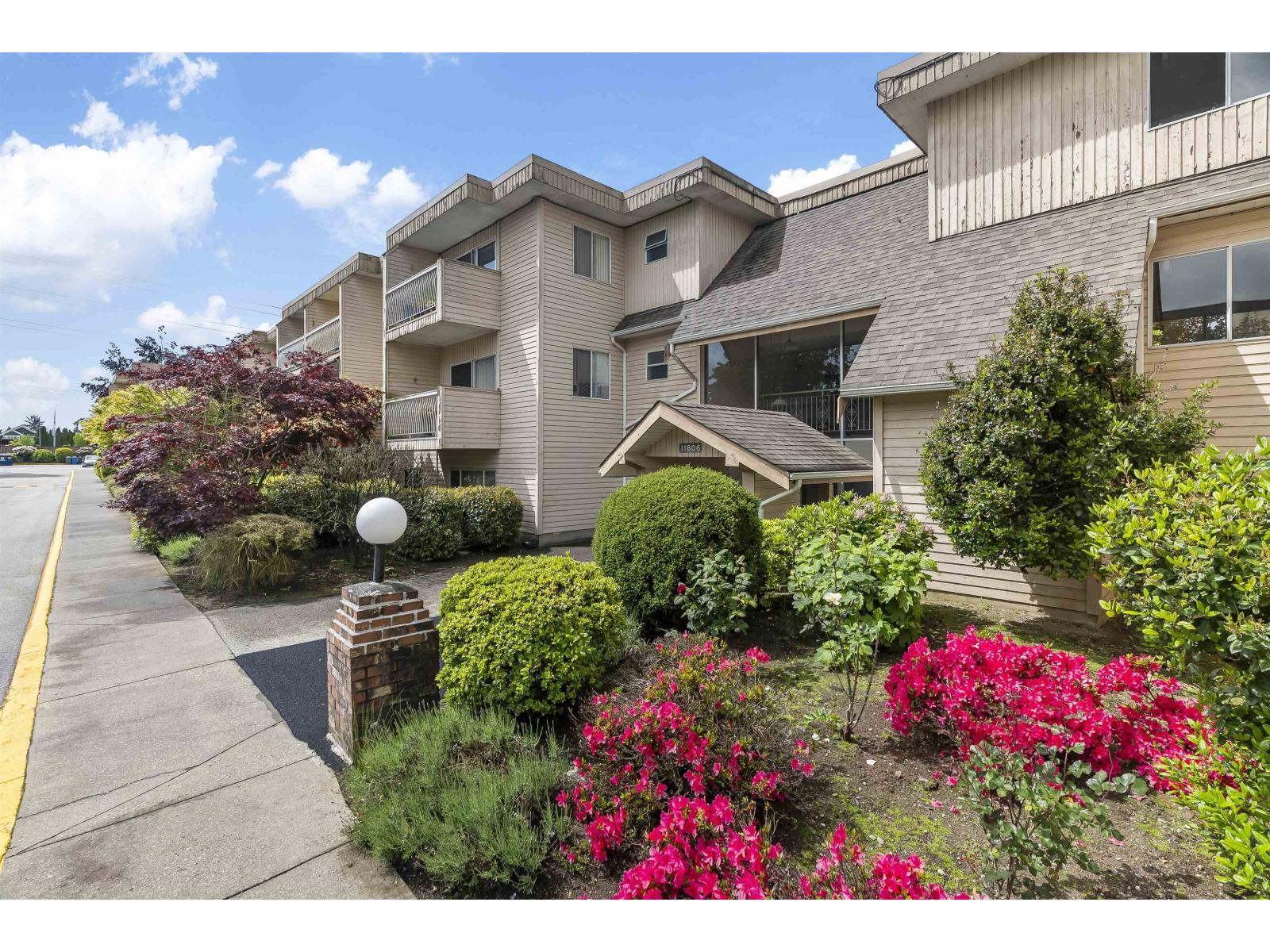 221 11806 88 Avenue, Delta
