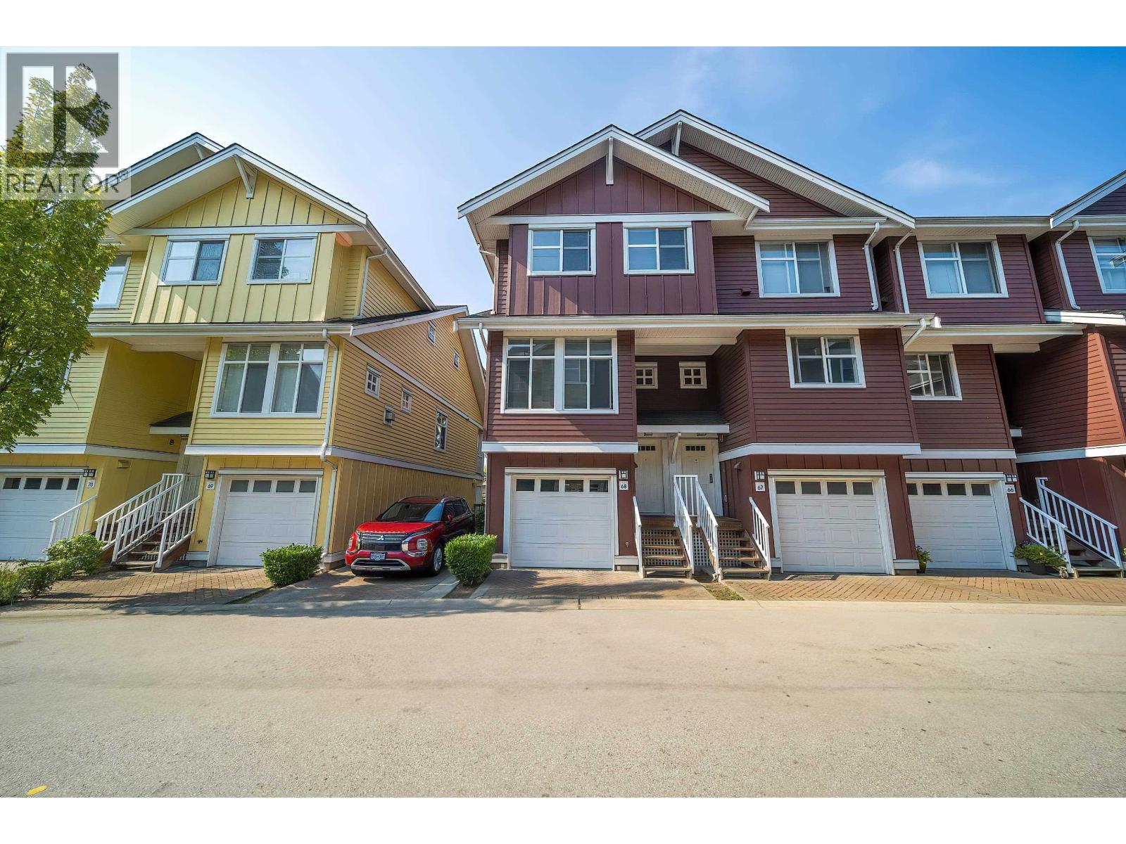 68 935 Ewen Avenue, New Westminster