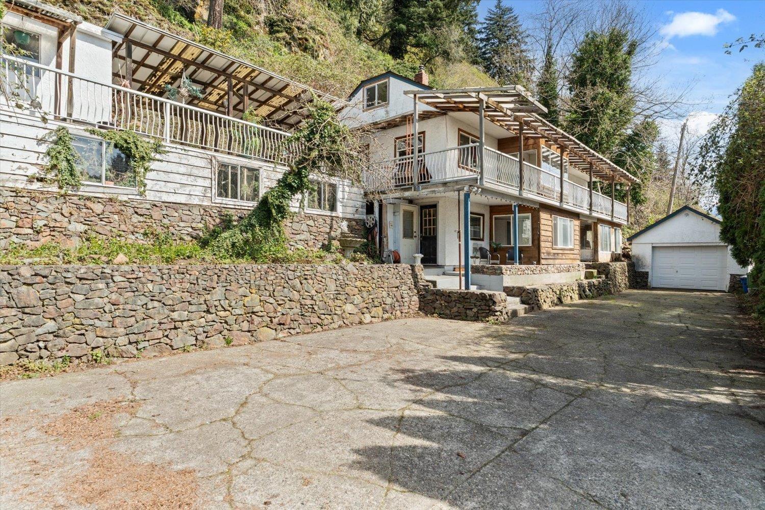 47145 Yale Road, Chilliwack