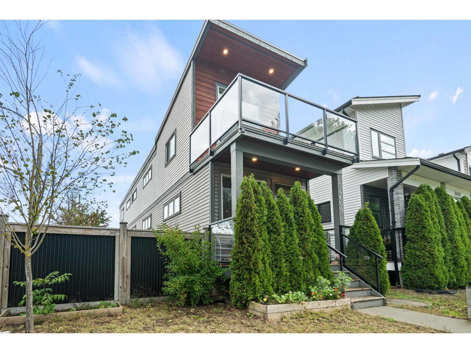 34609 2 Avenue, Abbotsford