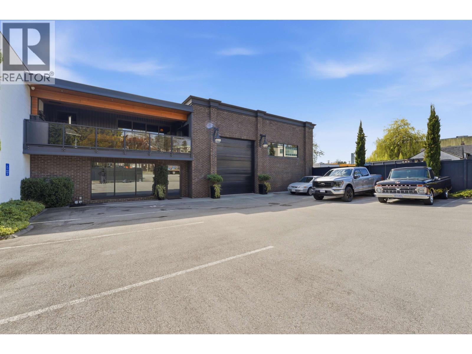935 Sherwood Avenue, Coquitlam