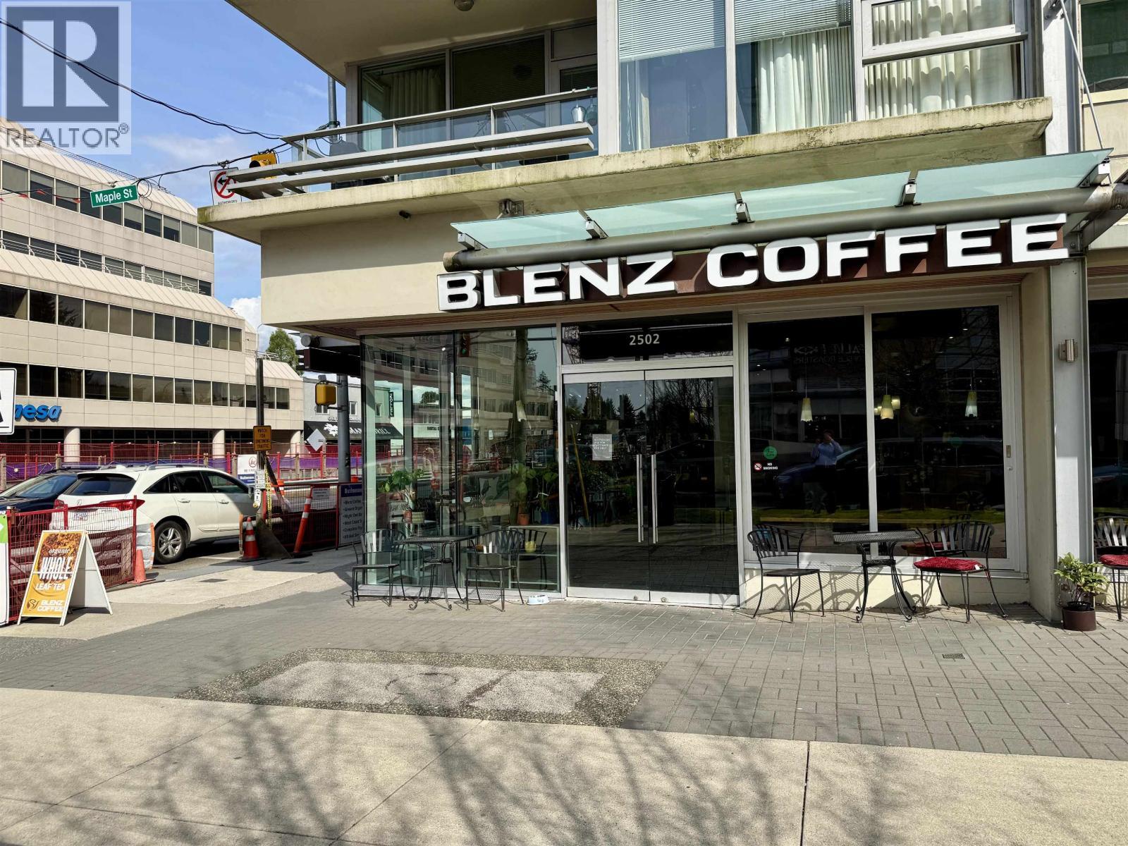 2502 Maple Street, Vancouver