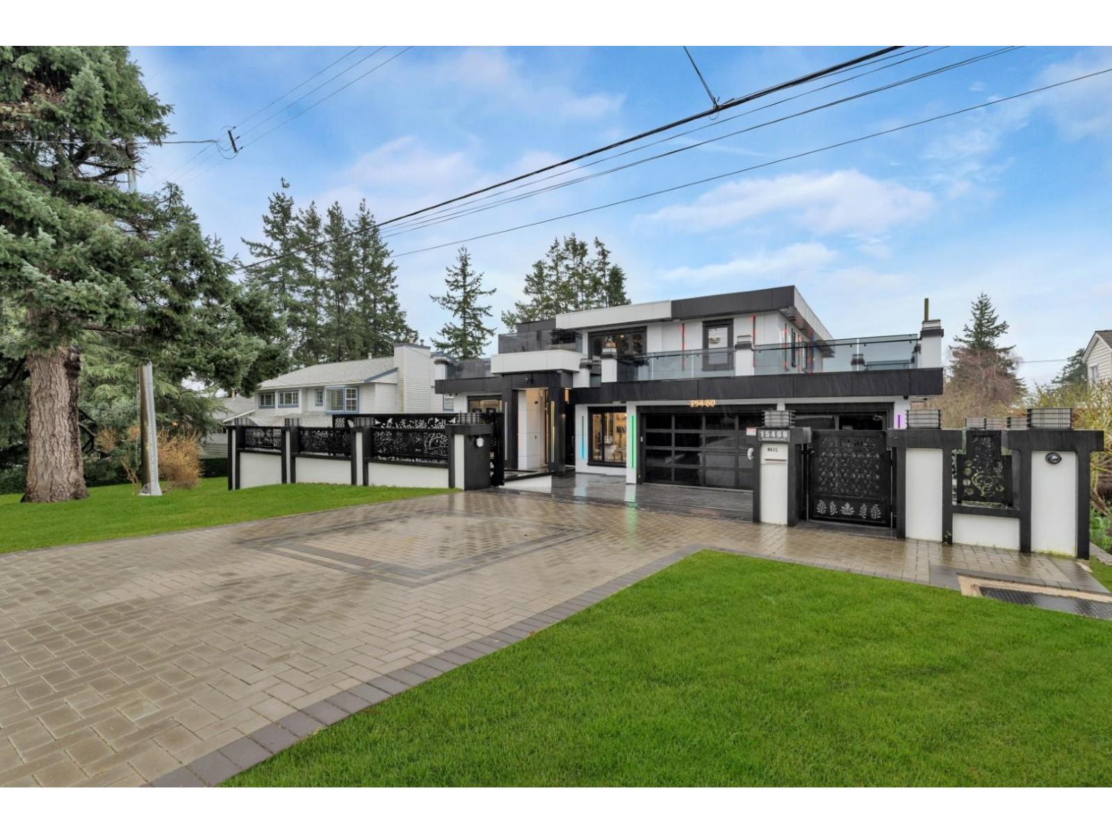 15460 Semiahmoo Avenue, White Rock