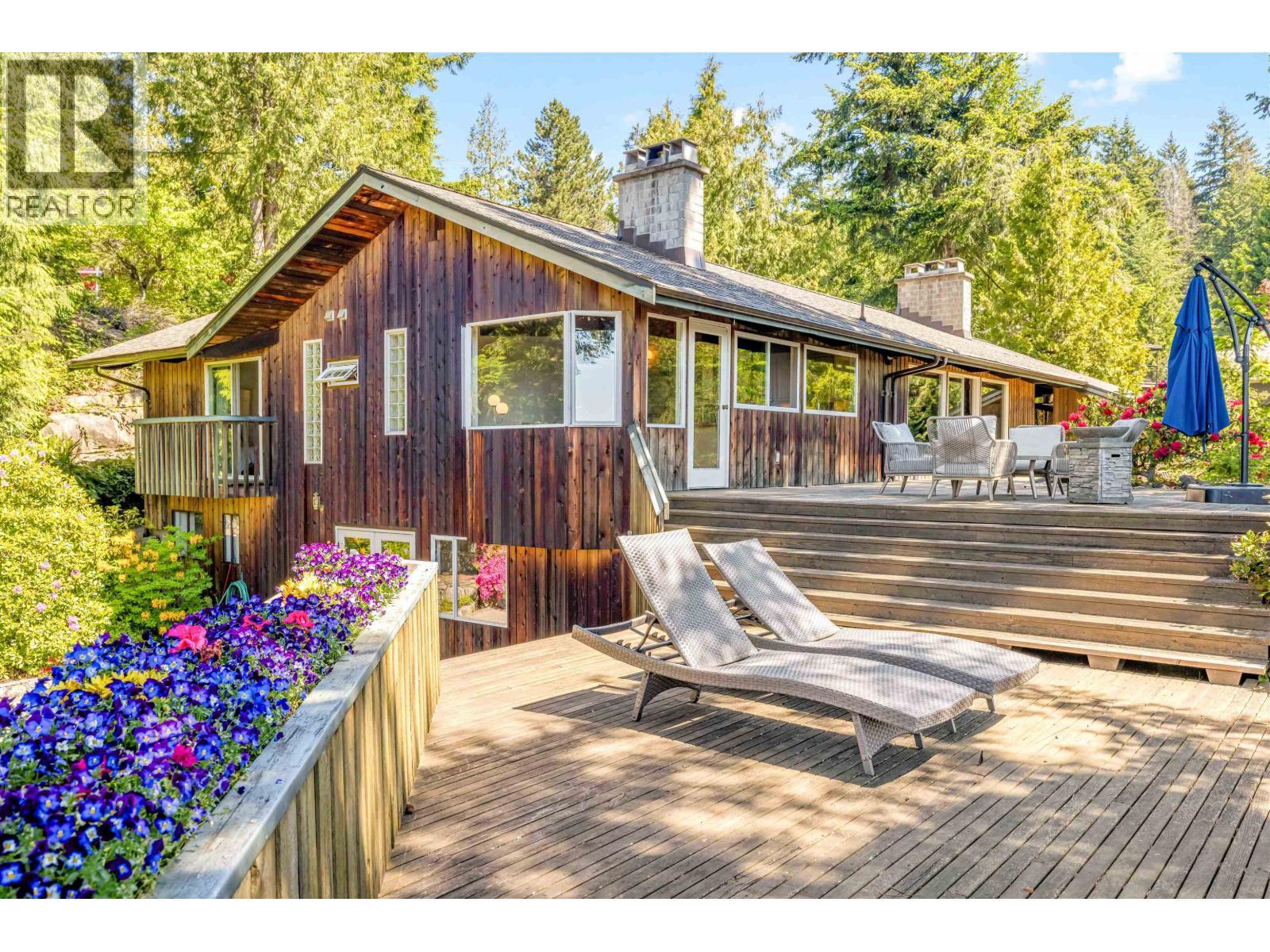 4663 Woodridge Place, West Vancouver