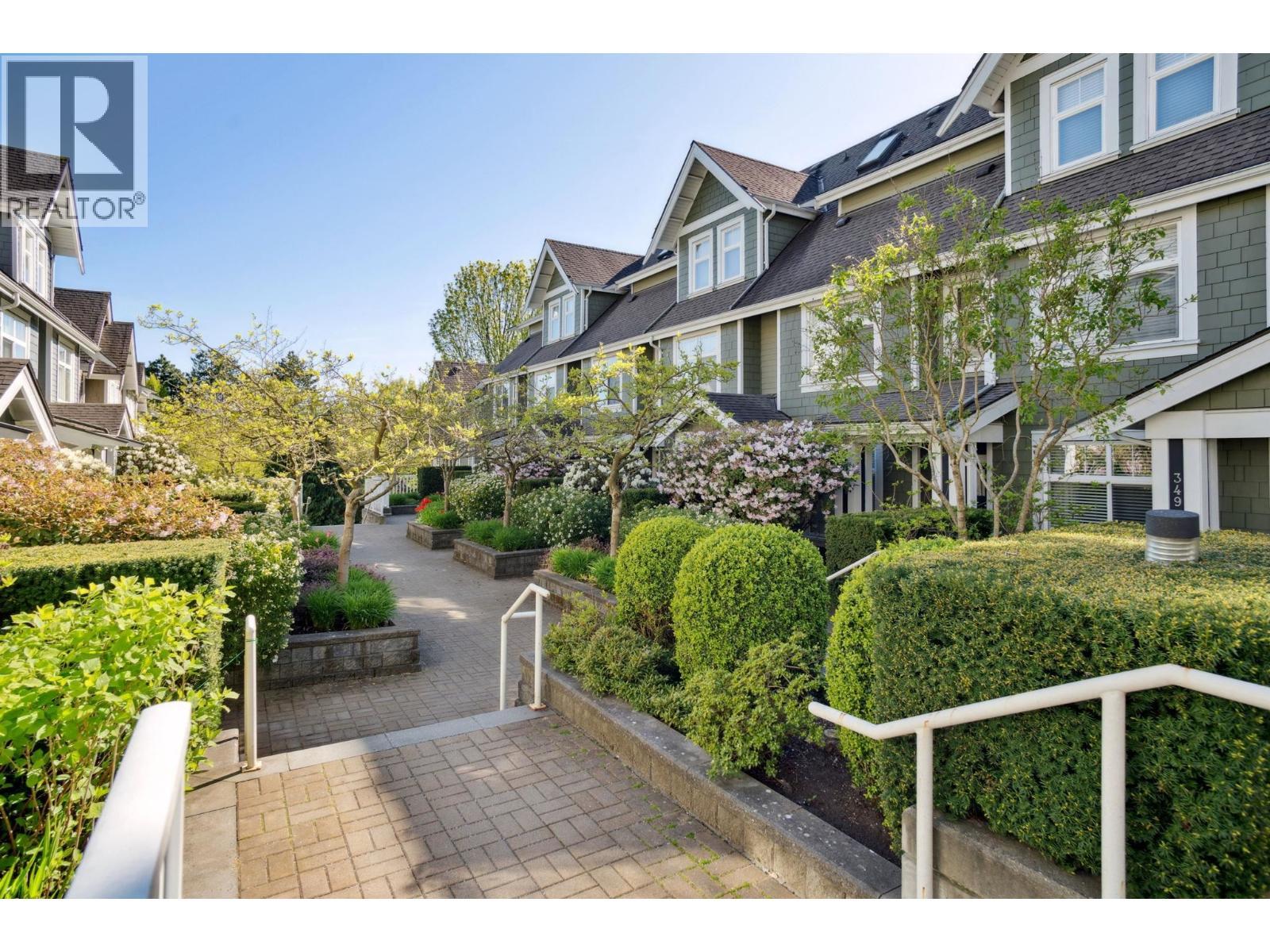7411 Columbia Street, Vancouver