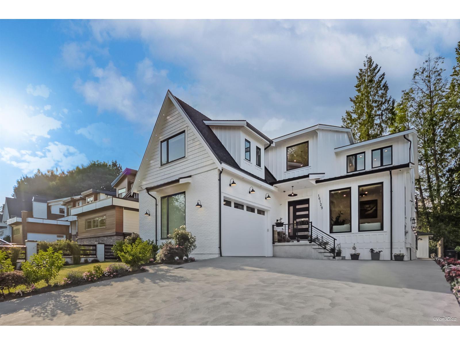 16129 108 Avenue Avenue, Surrey
