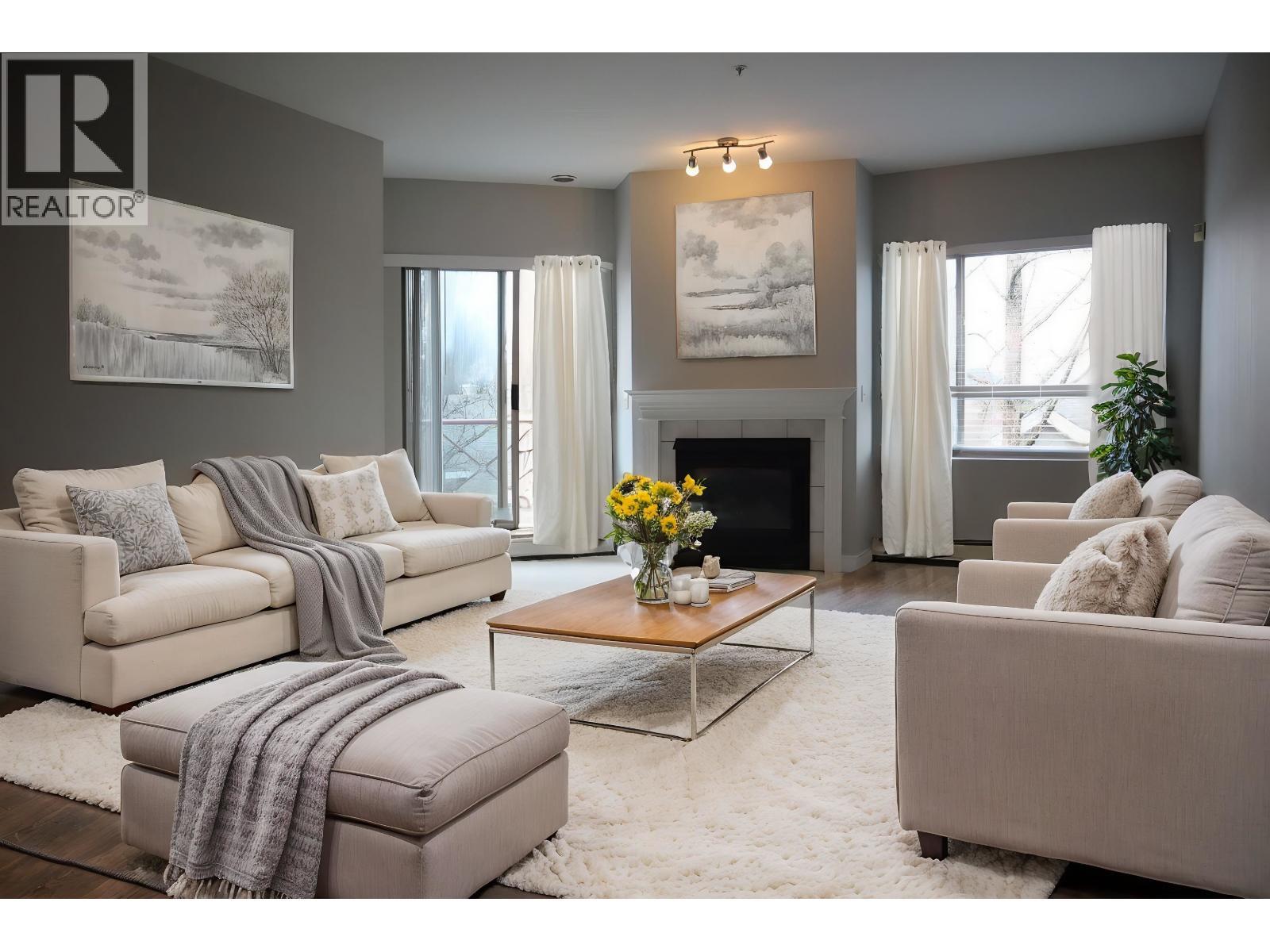322 2109 Rowland Street, Port Coquitlam