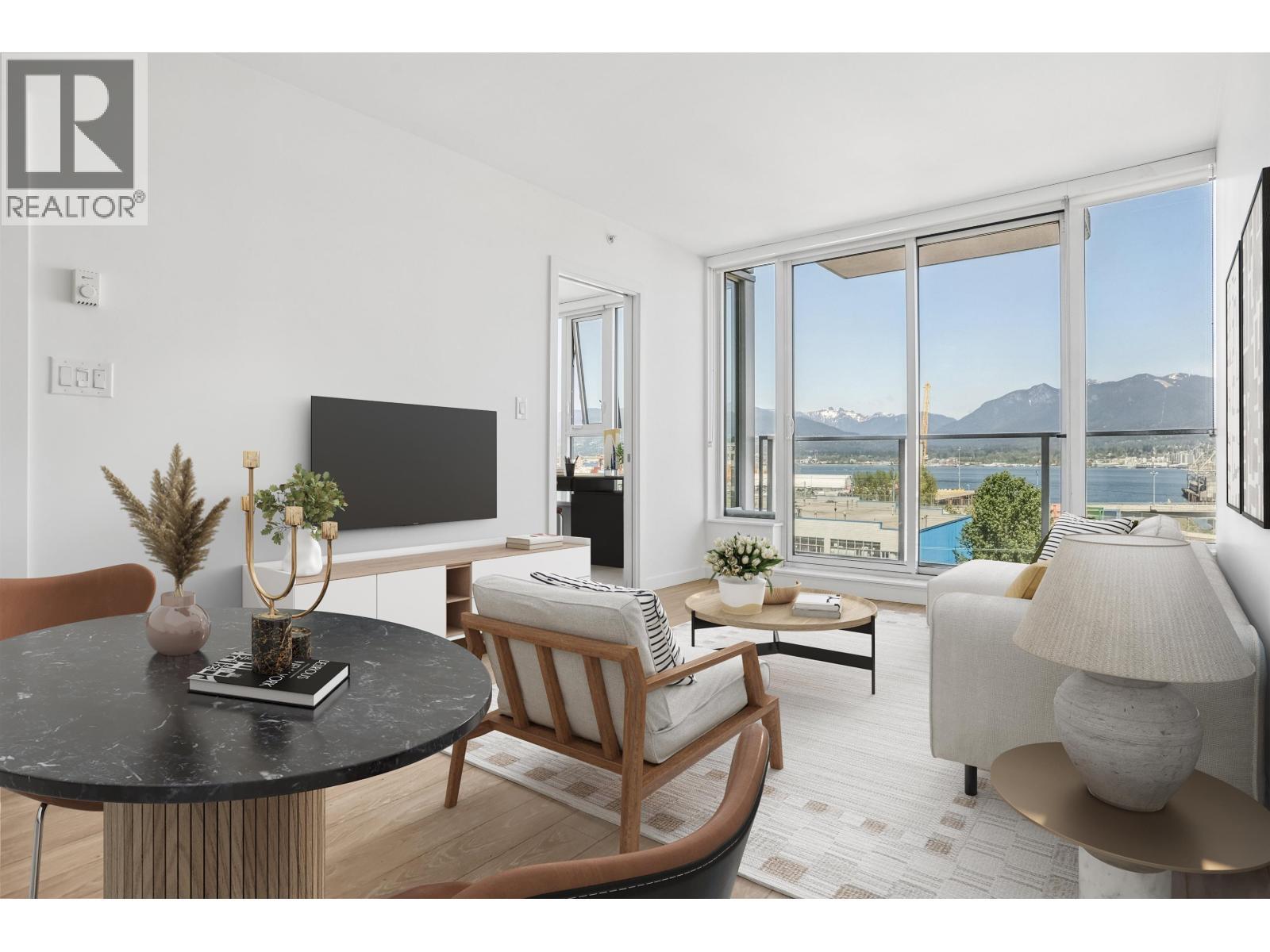 559 955 E Hastings Street, Vancouver