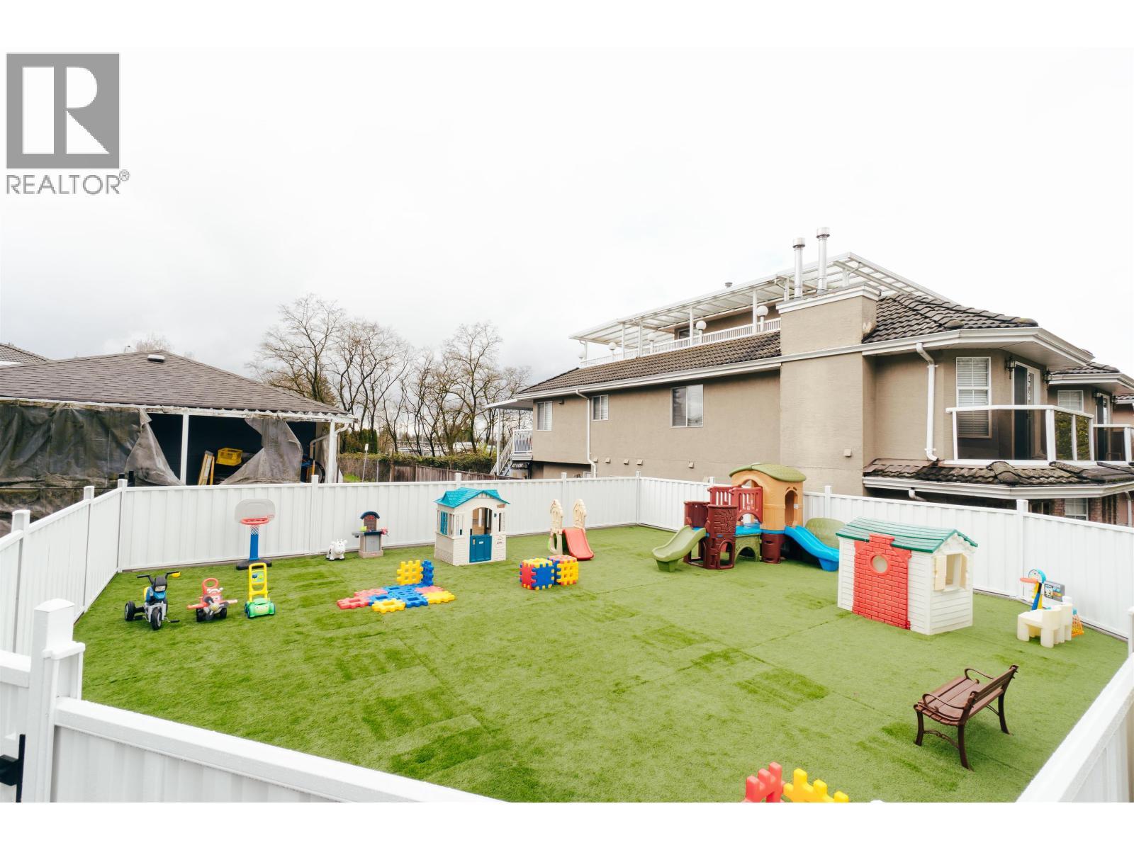 8691 Armstrong Avenue, Burnaby