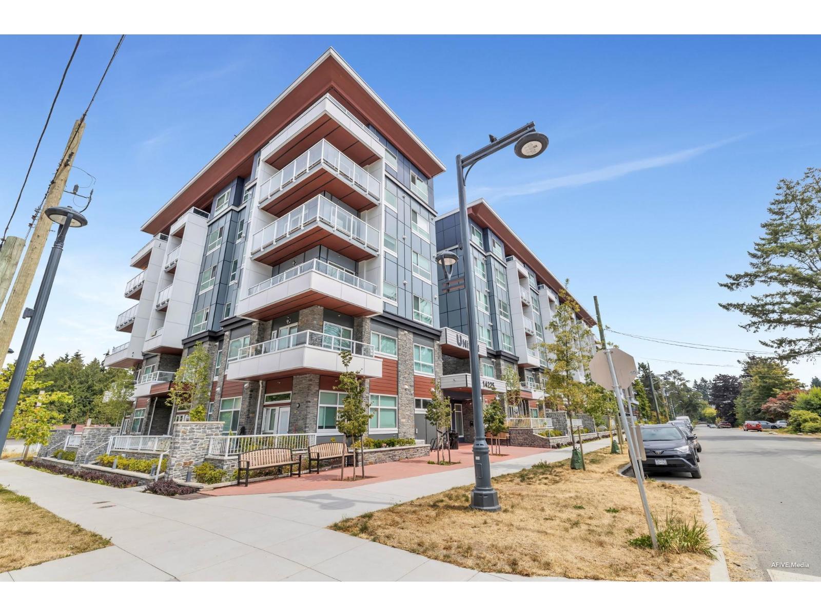 401 14225 103A Avenue, Surrey