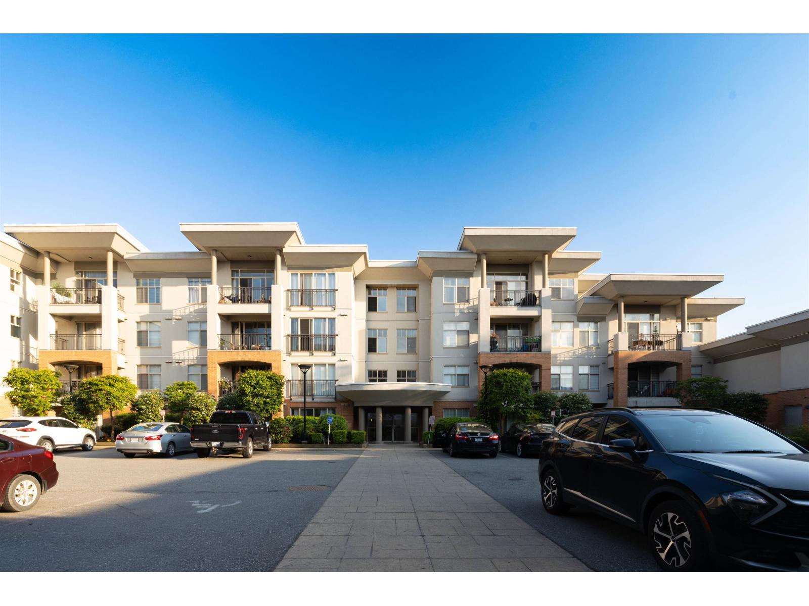 210 33545 Rainbow Avenue, Abbotsford