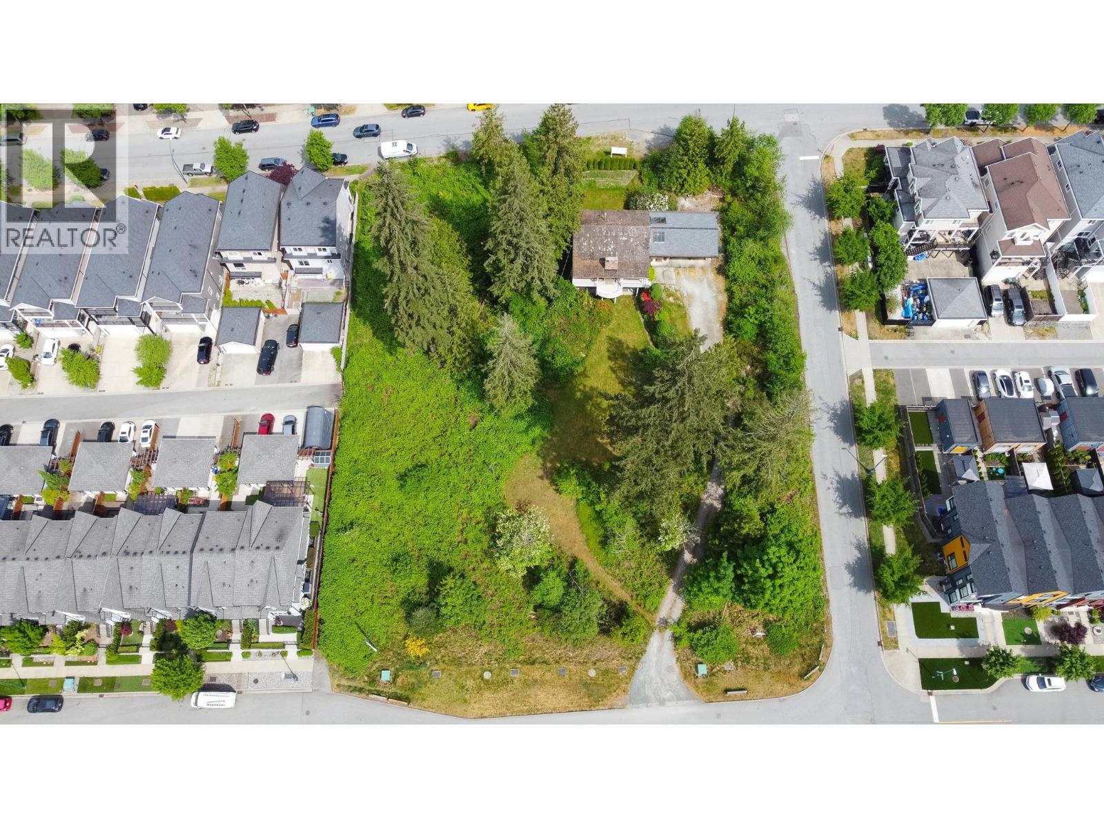 3417 E Roxton Avenue, Coquitlam