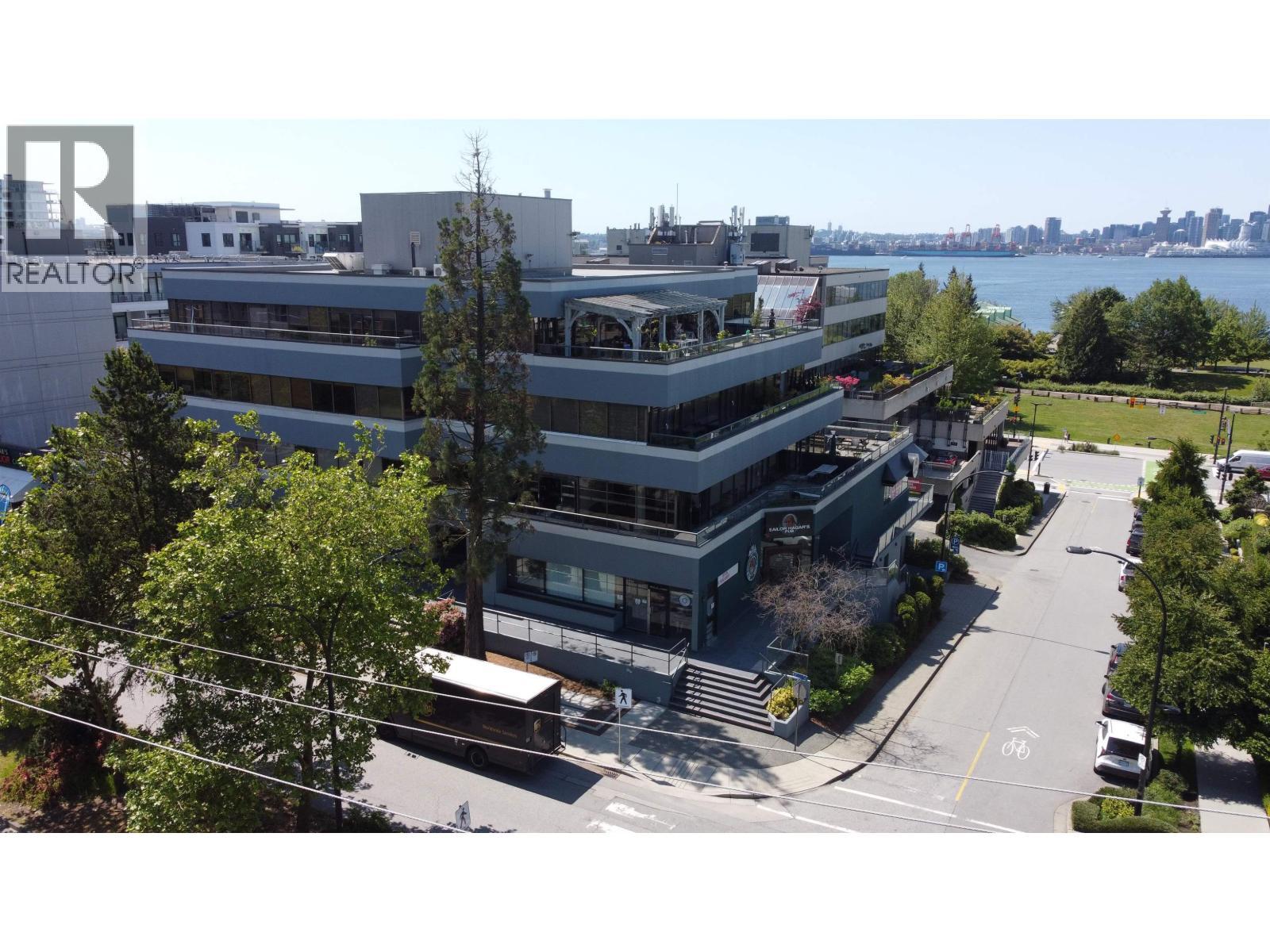 86 Semisch Avenue, North Vancouver
