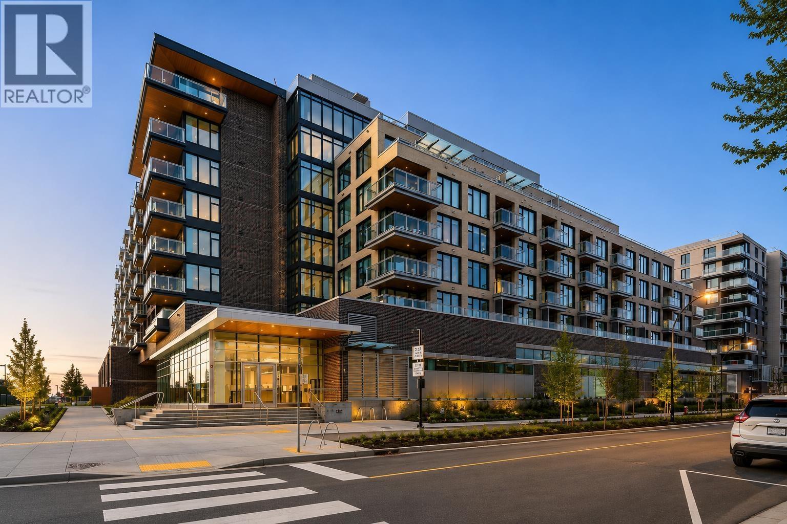 312 755 Harbourside Drive, North Vancouver