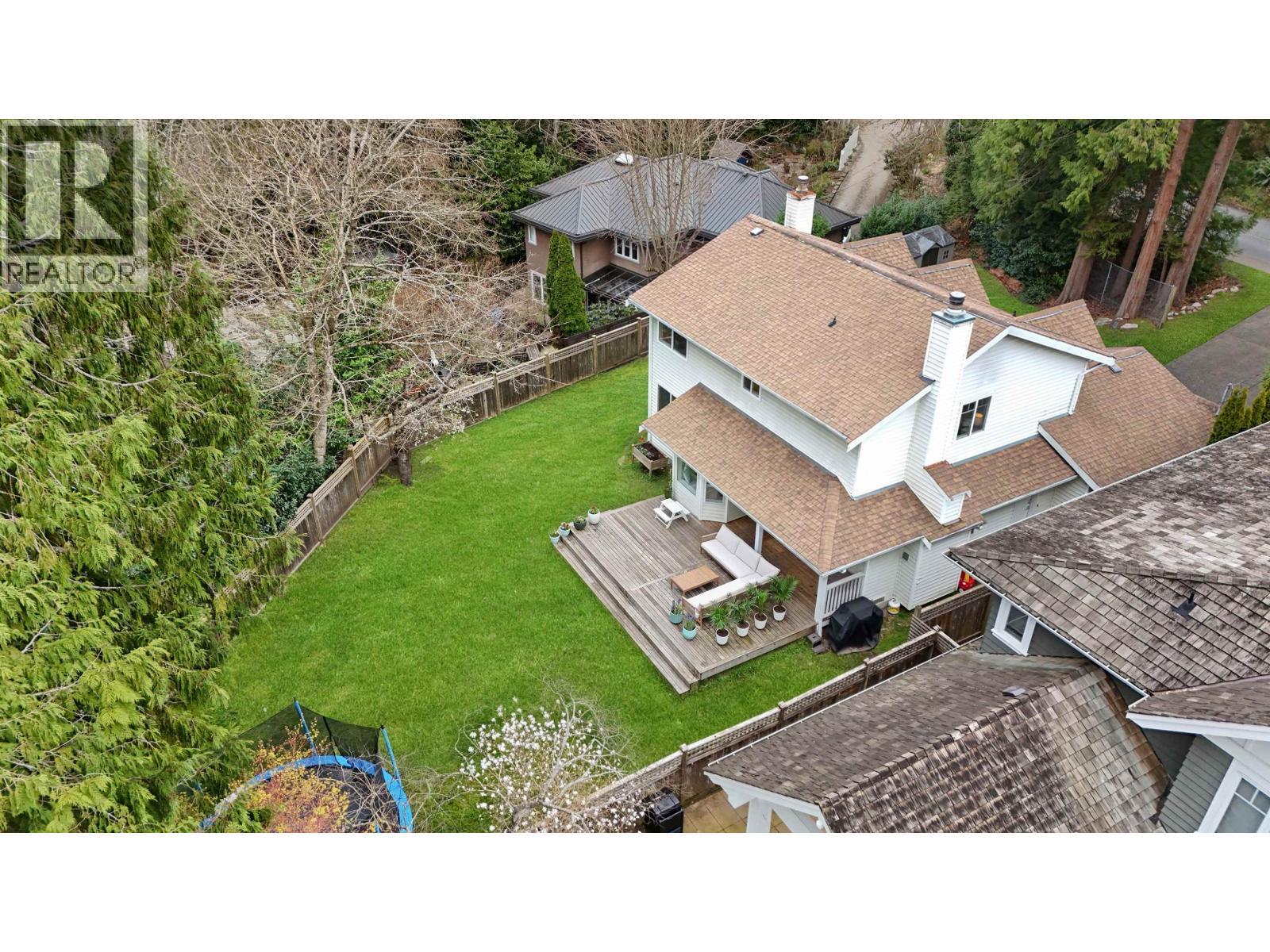5636 Marine Drive, West Vancouver
