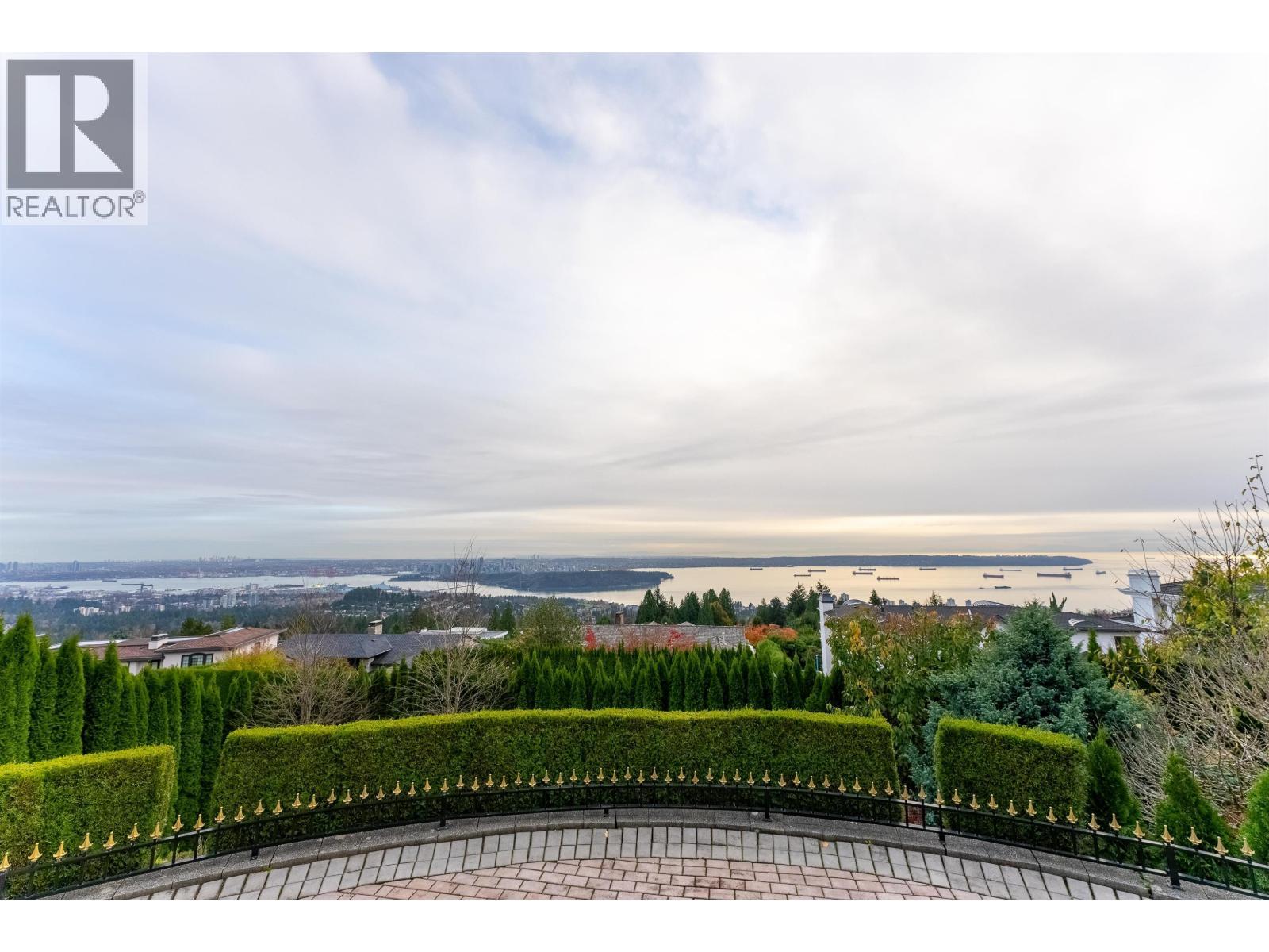 1409 Chartwell Drive, West Vancouver