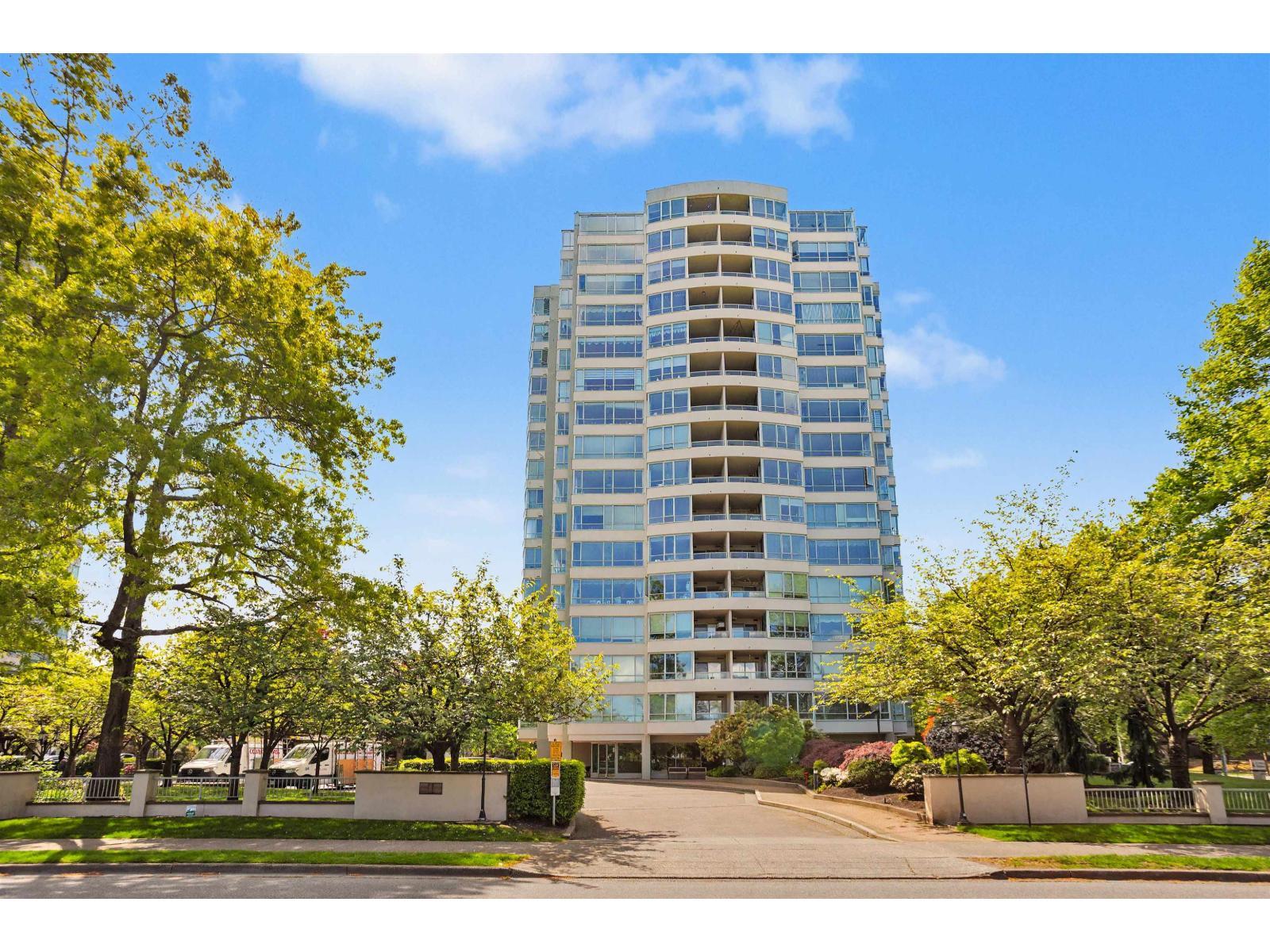 804 15030 101 Avenue, Surrey