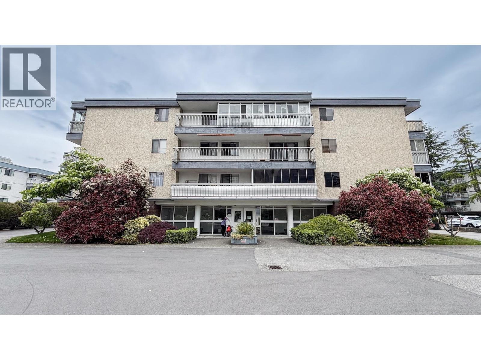 102 6380 Buswell Street, Richmond