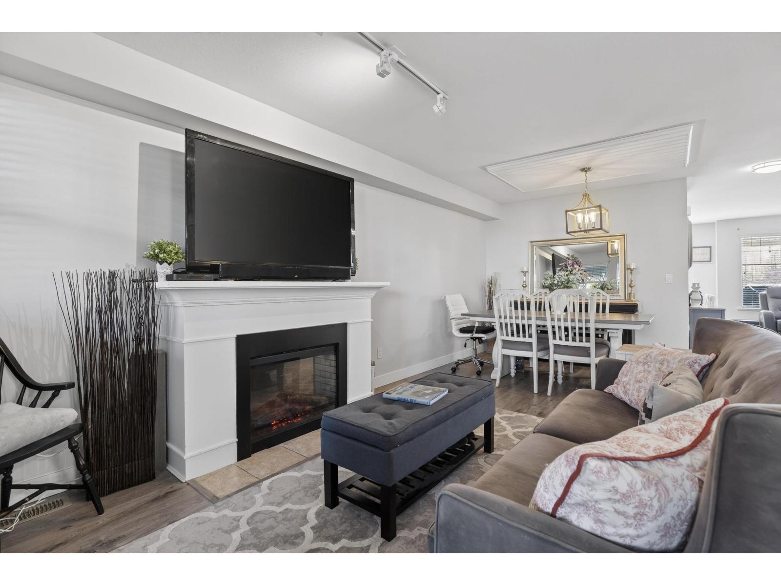 13 6568 193B Street, Surrey