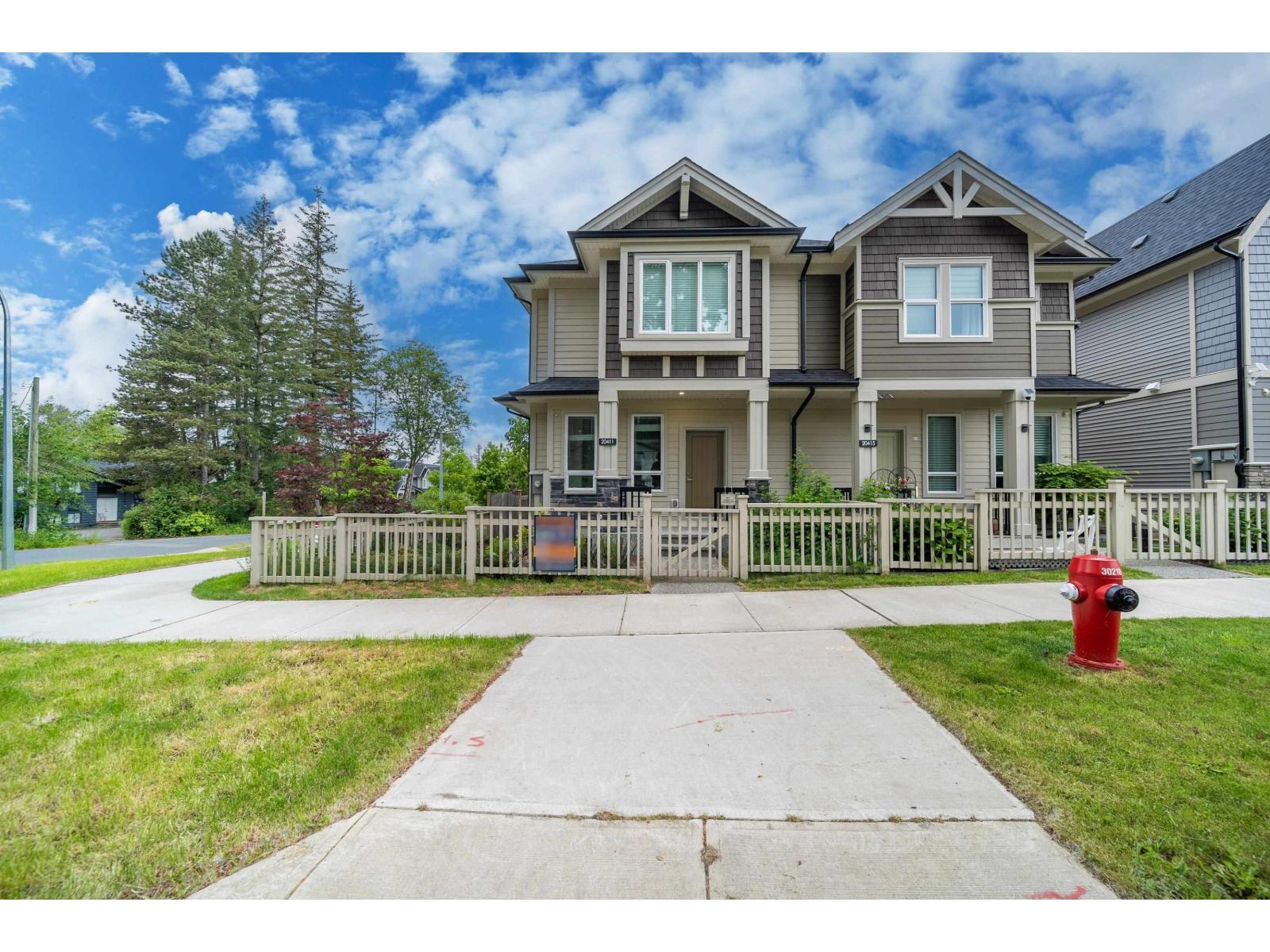 20411 76 Avenue, Langley