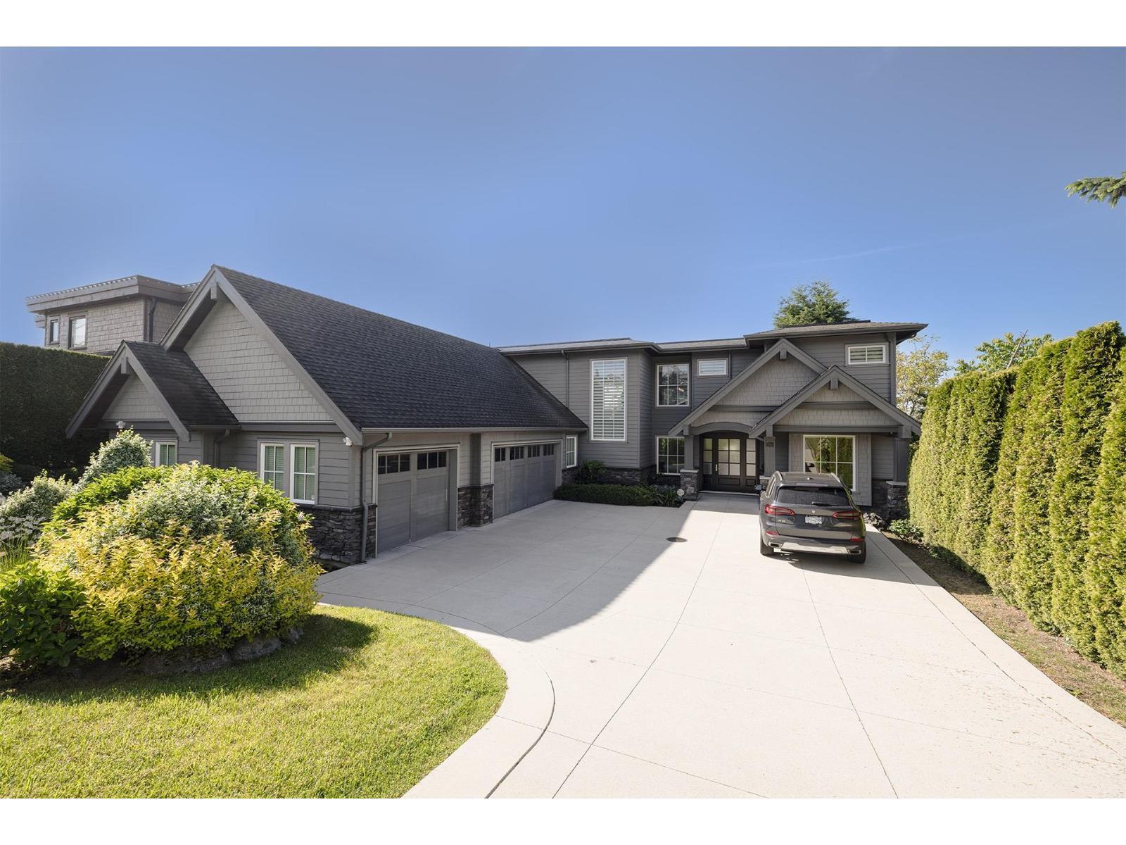 14378 Blackburn Avenue, White Rock