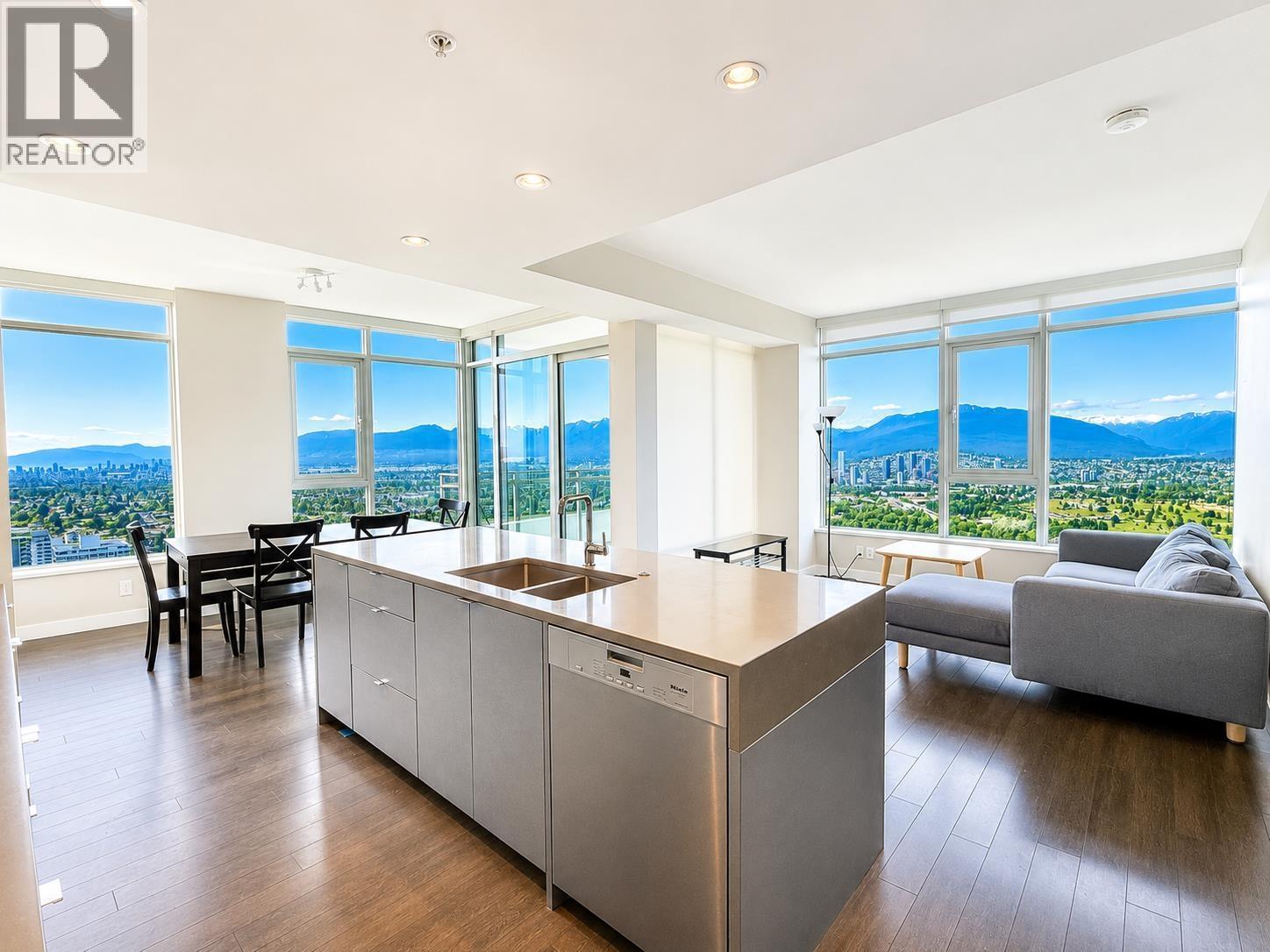 3707 4508 Hazel Street, Burnaby