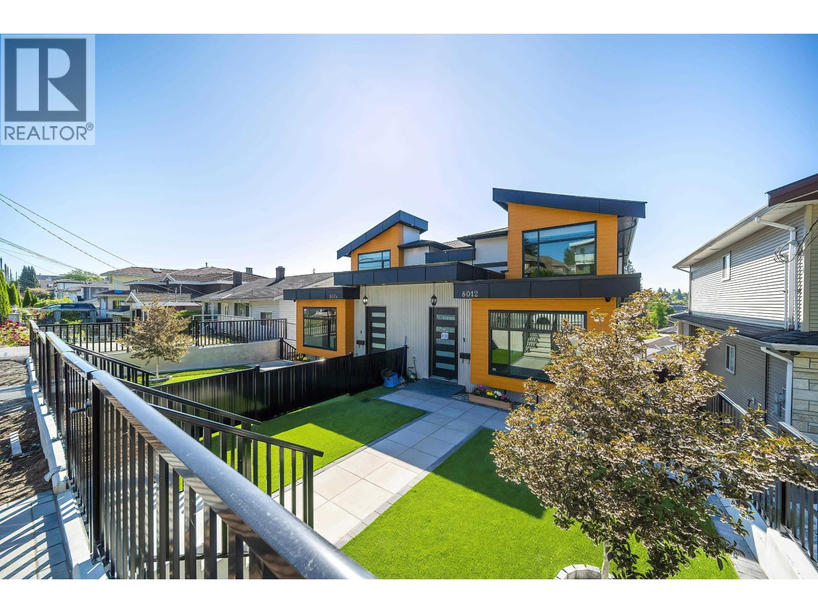 8012 11TH Avenue, Burnaby