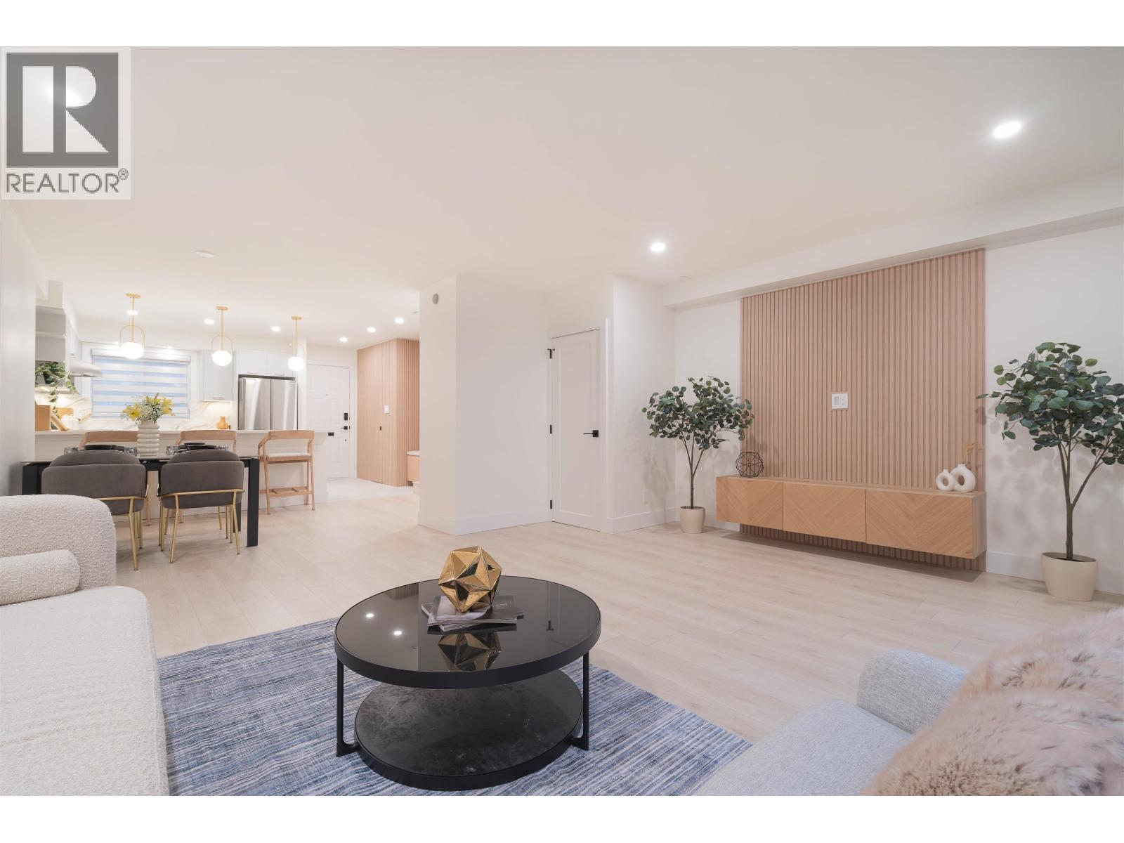 2078 Springer Avenue, Burnaby