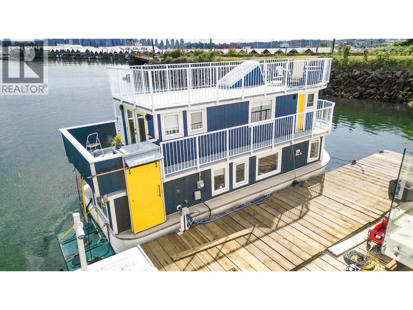 GNB21-415 W Esplanade Avenue, North Vancouver