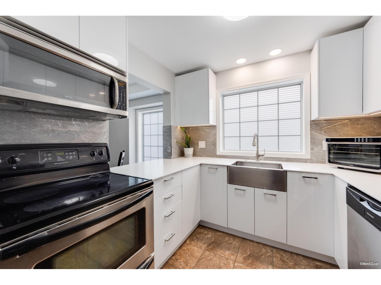 1 9437 Hazel Street, Chilliwack