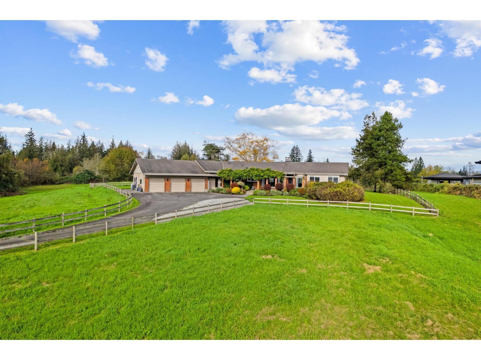 22383 96 Avenue, Langley