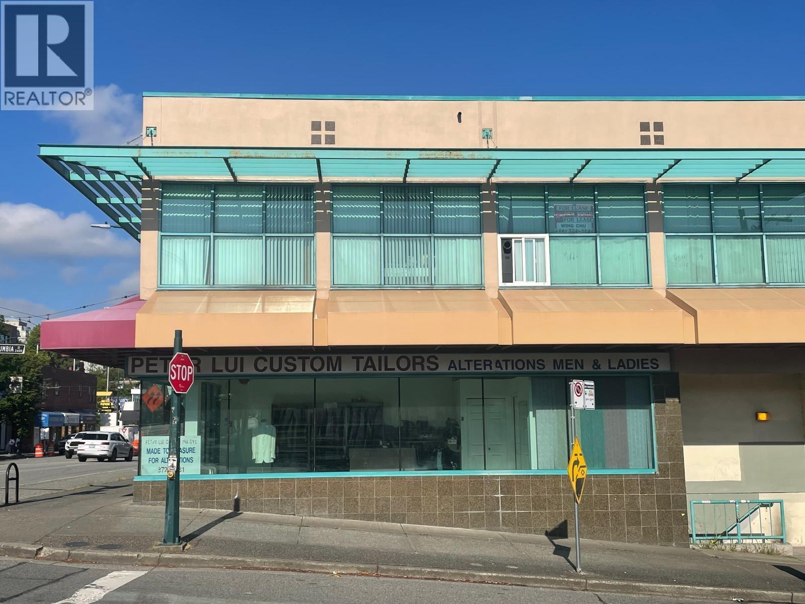 100 223 W Broadway, Vancouver