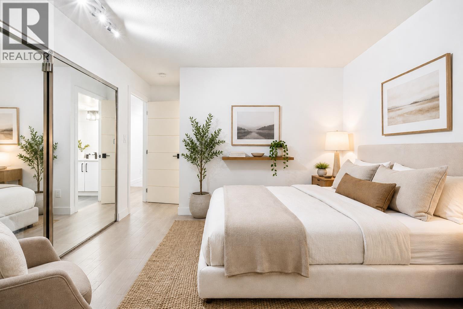 301 789 Jervis Street, Vancouver